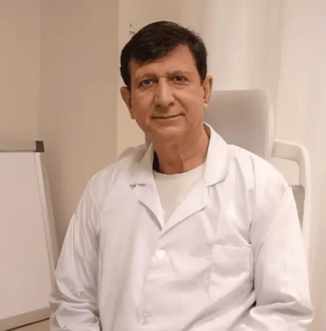 Dr. R. K. Arora