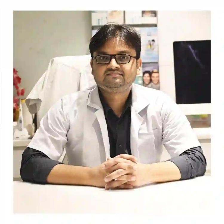 Dr. Mohit Mangla
